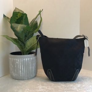 COACH FABRIC CARLEY BUCKET/SHOULDER BAG